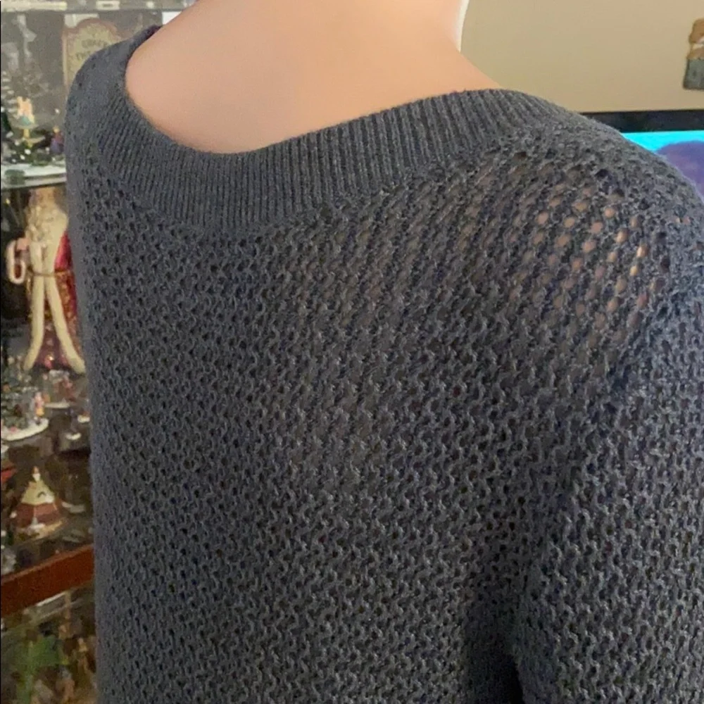 Banana Republic scoop neck gray sweater size small knit